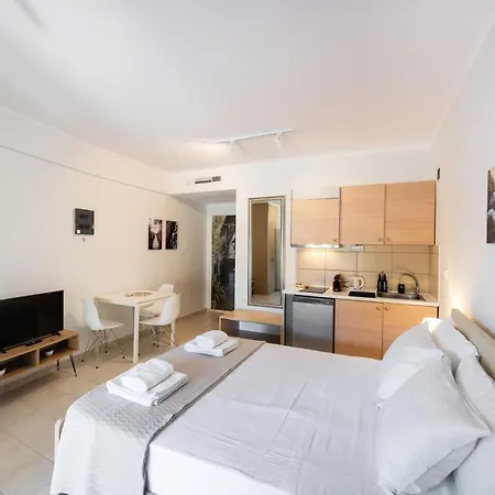 A L' Aise * Apolpaina